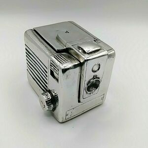 Jewelry hideaway, Camera Replica. Silver Metal w Black Felt Lining, Hidden Area